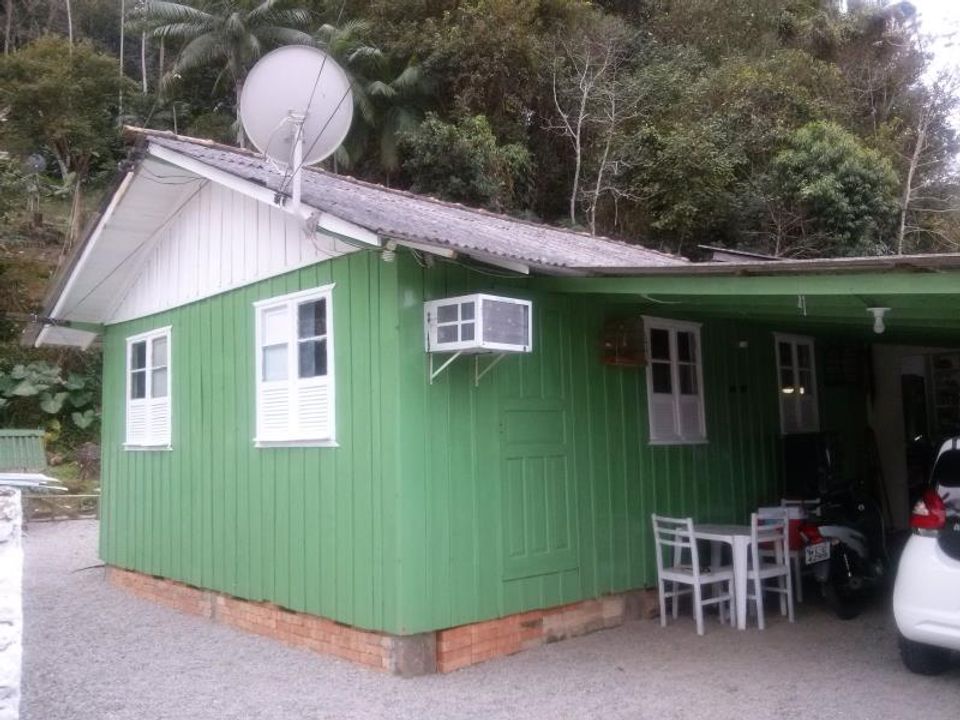 Casas à venda na Rua Santo Amaro em Florianópolis, SC - ZAP Imóveis