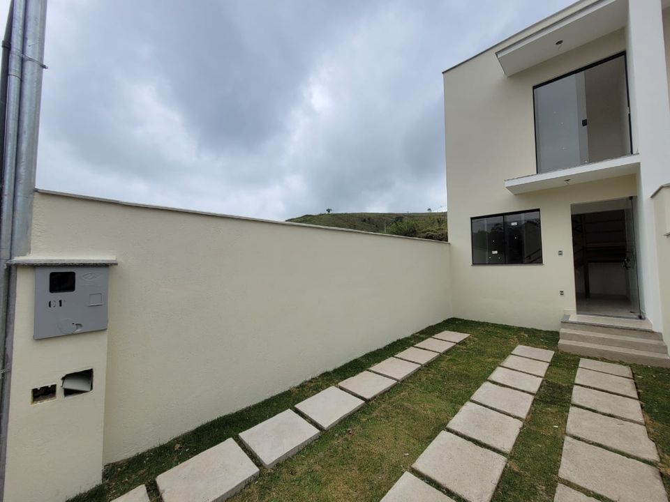 Casa na Rua Diomar Monteiro, Grama