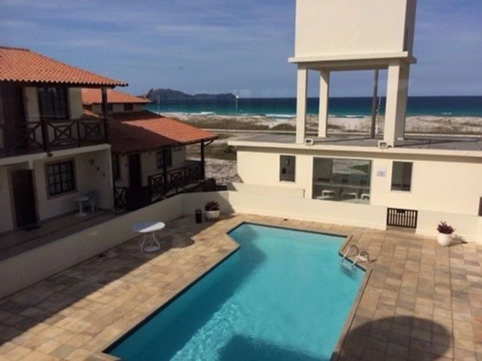 Casa de Condomínio na Rua General Alfredo Bruno Gomes Martins, 100