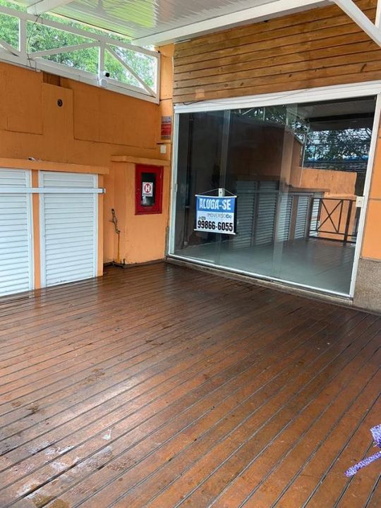 Ponto Comercial na Avenida Armando Lombardi, 633, Barra da Tijuca em