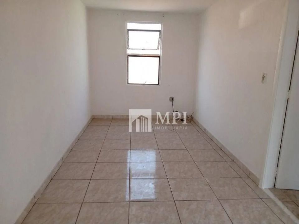 Apartamento na Avenida João Simão de