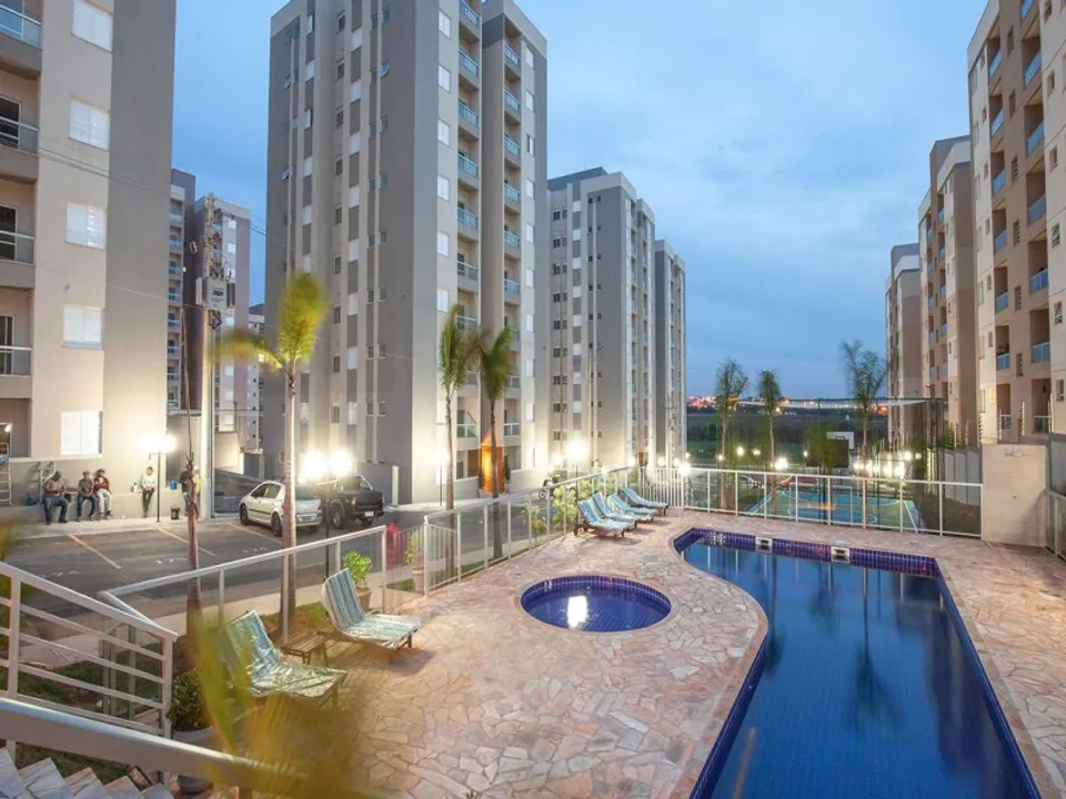 Apartamento na Avenida Thereza Ana Cecon Breda, 1751, Jardim das