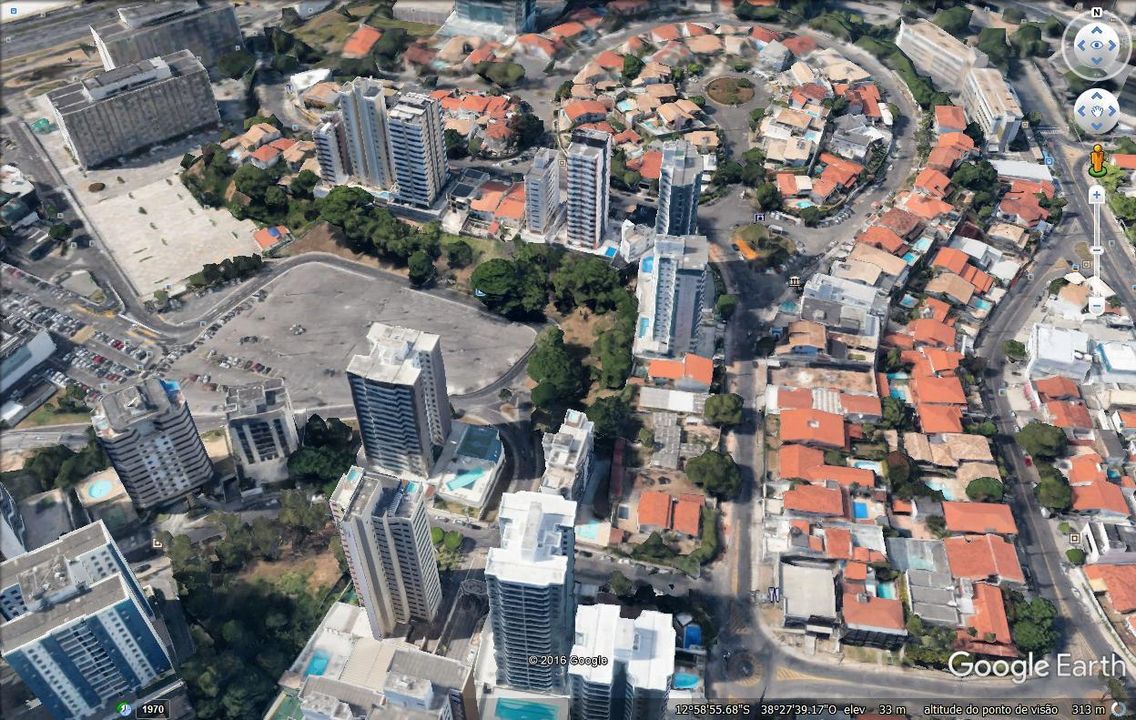 Lote/Terreno na Alameda dos Umbuzeiros, Caminho Das Árvores em Salvador