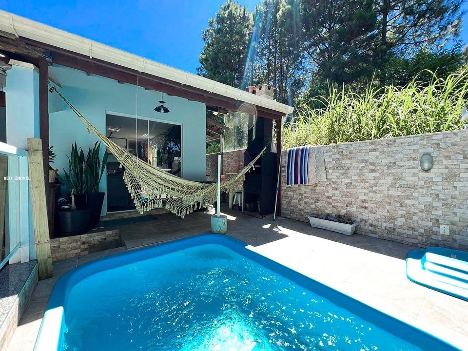 Casa na Rodovia João Gualberto Soares, São João do Rio Vermelho em Florianópolis, por R 435.000 Casa na Rodovia João Gualberto Soares, São João do Rio Vermelho em Florianópolis, por R 435.000