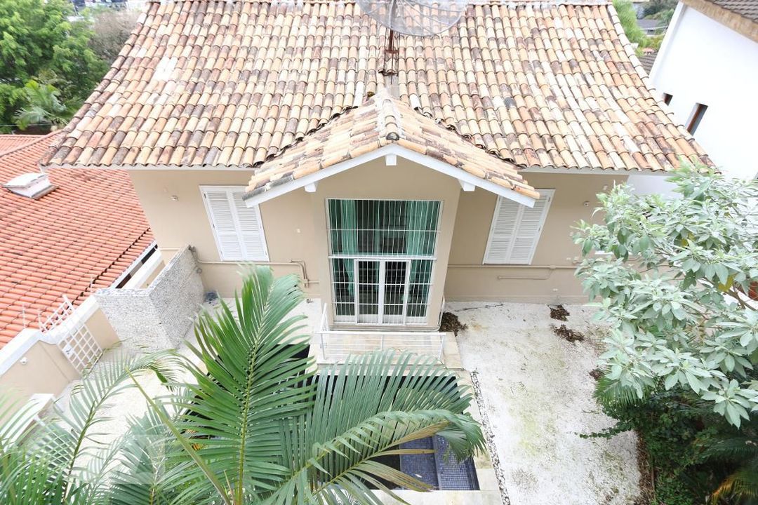 Casa na Rua Vicente Góes e Aranha, 587, Vila Tramontano em São Paulo ...
