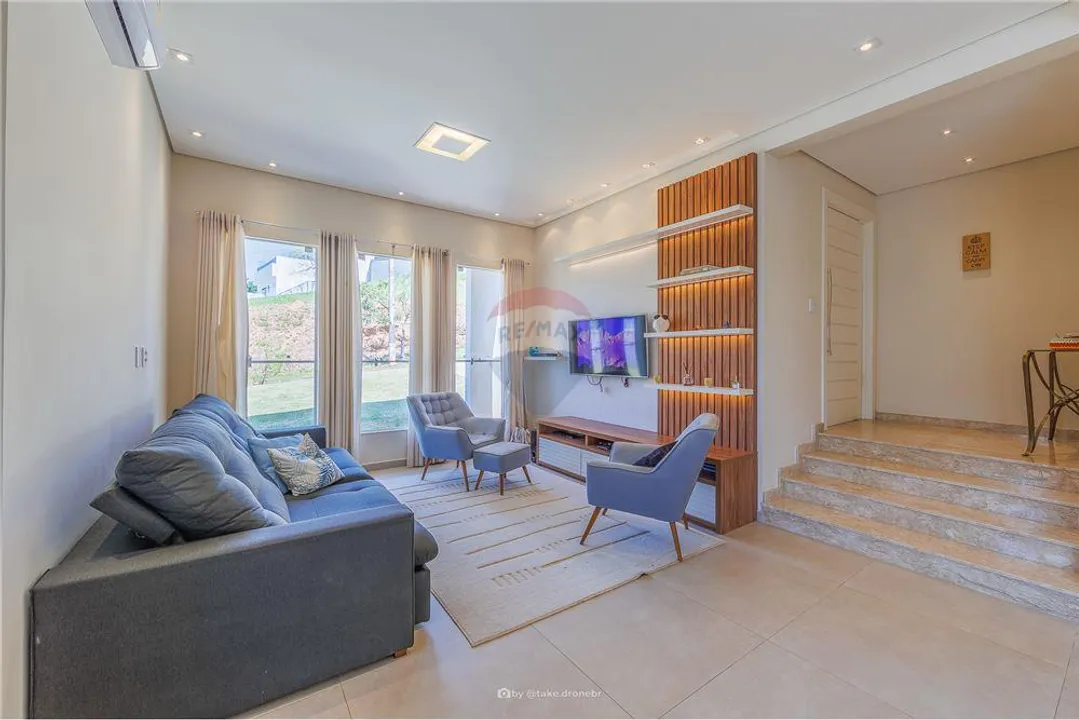 Casa na Estrada Alfredo Strabello, 486, Condominio Picollo Villaggio em