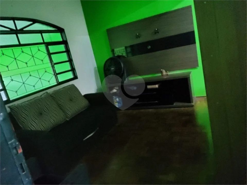 Casa na Rua Brás Cubas, 289, Jardim Centenário em São Carlos, por R