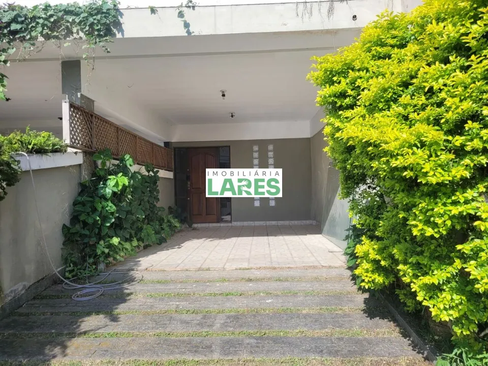 Sobrado na Rua Vinte e Três de Outubro, 184, Ferreira em São Paulo, por ...