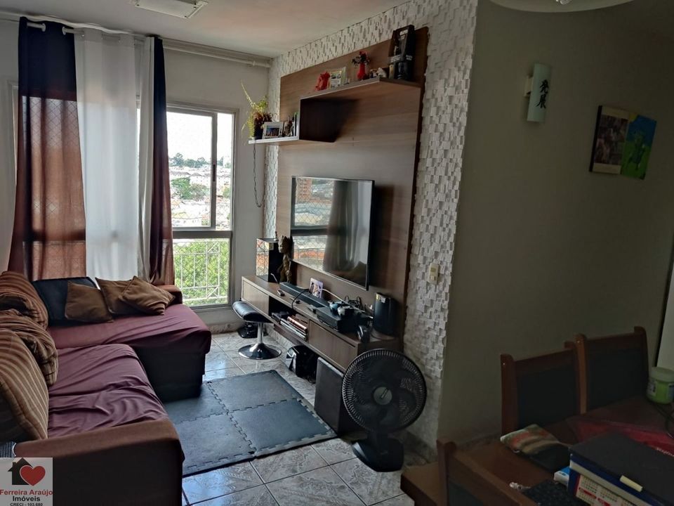 Apartamento na Avenida Yervant Kissajikian, Interlagos em São Paulo