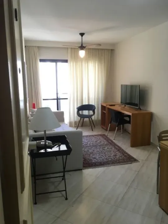 Flat na Alameda Lorena, 1160, Jardins em São Paulo, por R 3.000/Mês