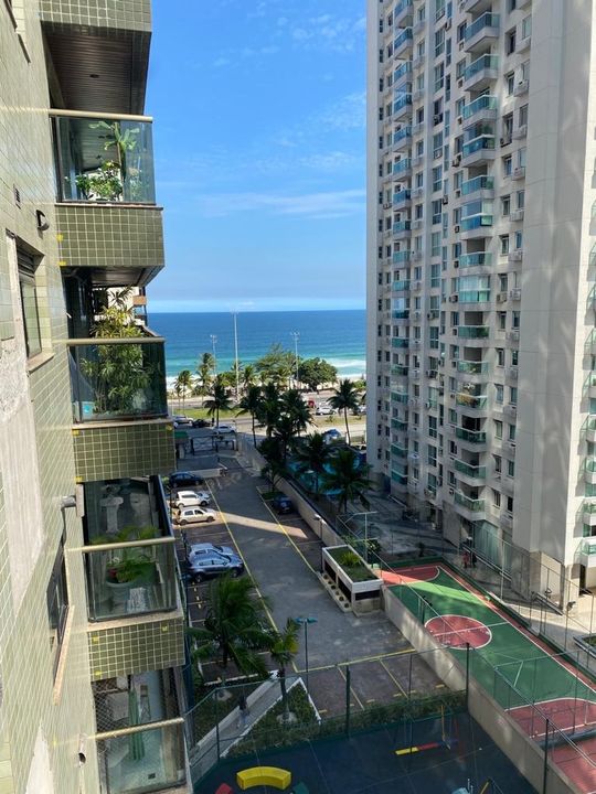 Apartamento na Avenida Lúcio Costa, 3150, Barra da Tijuca em Rio de