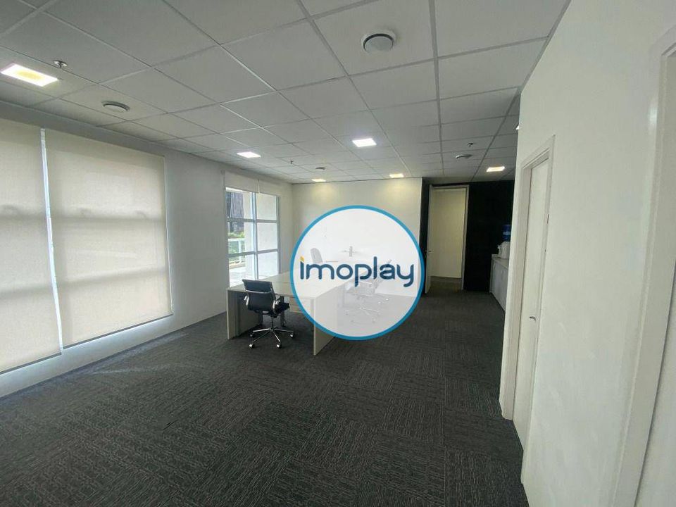 Sala Comercial na Avenida Doutor Chucri Zaidan, 1550, Brooklin em São Paulo, por R 6.200/Mês Sala Comercial na Avenida Doutor Chucri Zaidan, 1550, Brooklin em São Paulo, por R 6.200/Mês
