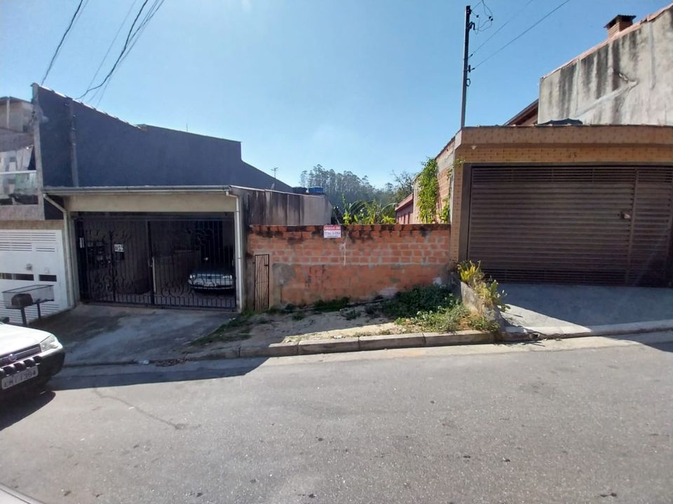 Lote/Terreno na Rua Francisco Afonso Rigueira, Batistini em São Bernardo do Campo, por R 140. Lote/Terreno na Rua Francisco Afonso Rigueira, Batistini em São Bernardo do Campo, por R 140.