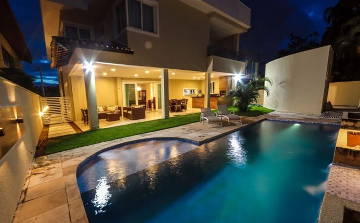 Casa na Rua Raimundo Chaves, 1652, Candelária em Natal, por R 3.000.