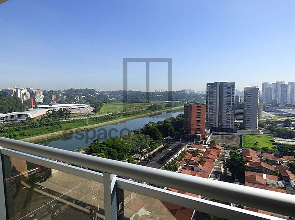 Apartamento na Rua Luís Correia de