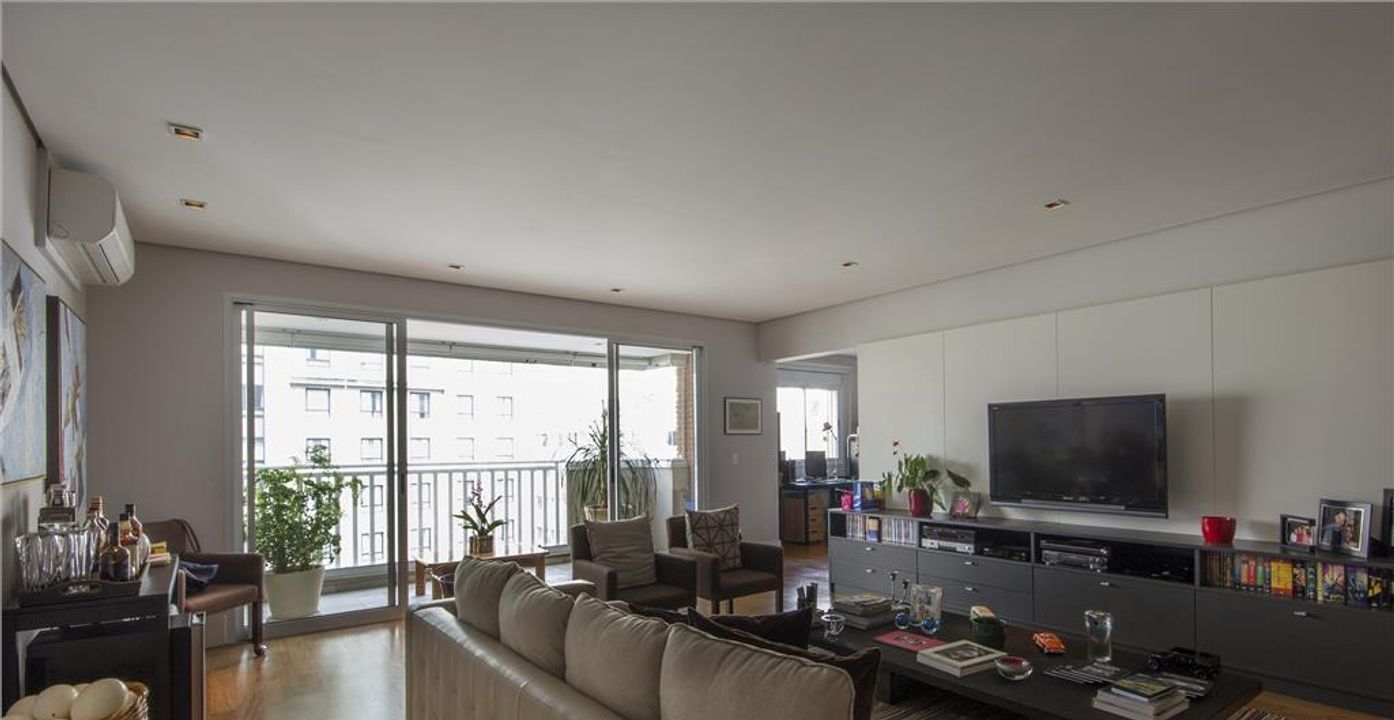 Apartamento na Alameda Campinas, 1446, Jardim Paulista em São Paulo