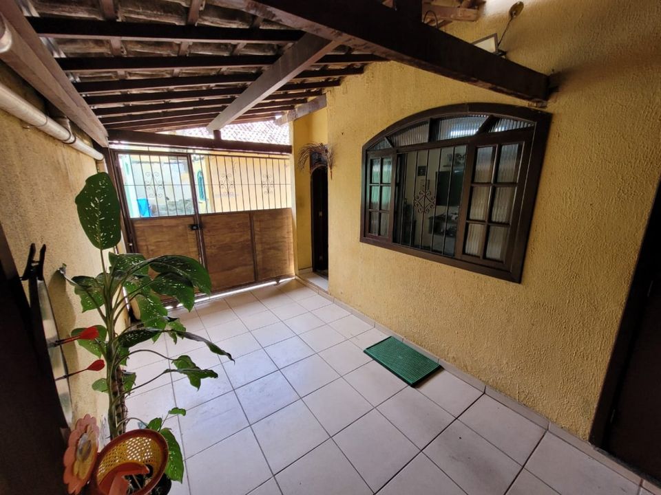 Casa na Rua Anhanguera, Santa Eugênia em Nova Iguaçu, por R 250.000 Viva Real