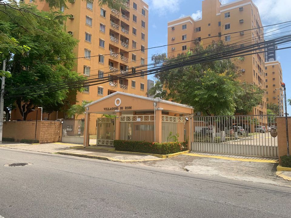 Apartamento na Avenida Romualdo Galvão, 2235, Lagoa Nova em Natal, por