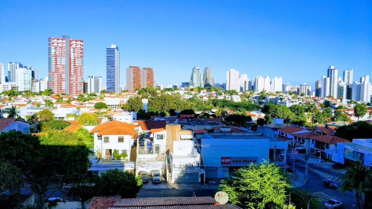 Apartamento na Rua Clarival do Prado Valladares, 72, Caminho Das Árvores em Salvador, por R 1.
