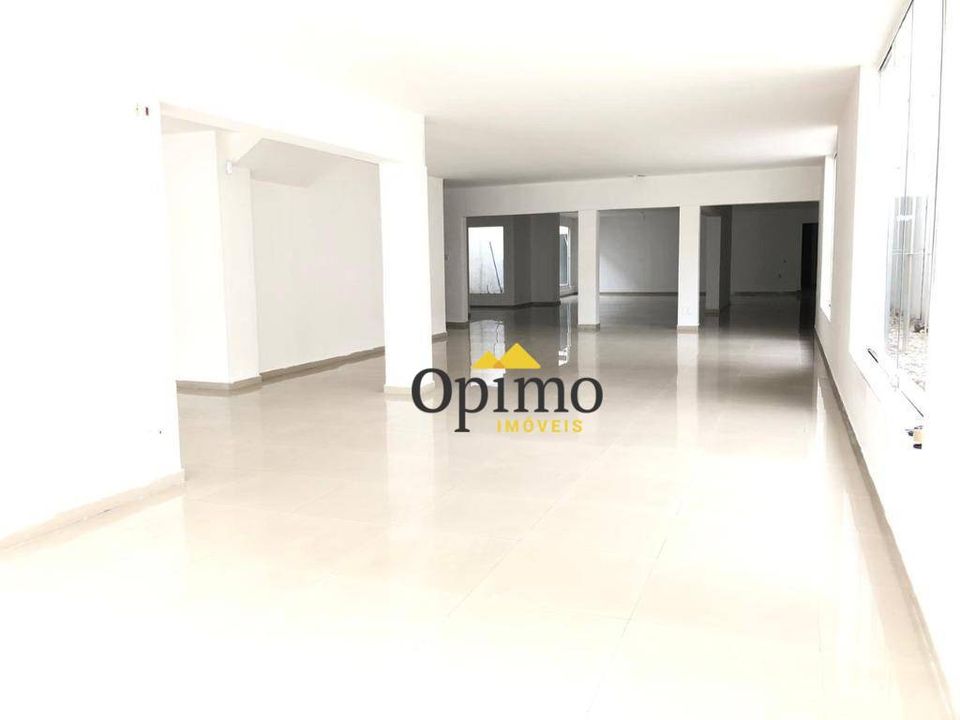 Ponto Comercial na Alameda dos Nhambiquaras, 492, Moema em São Paulo