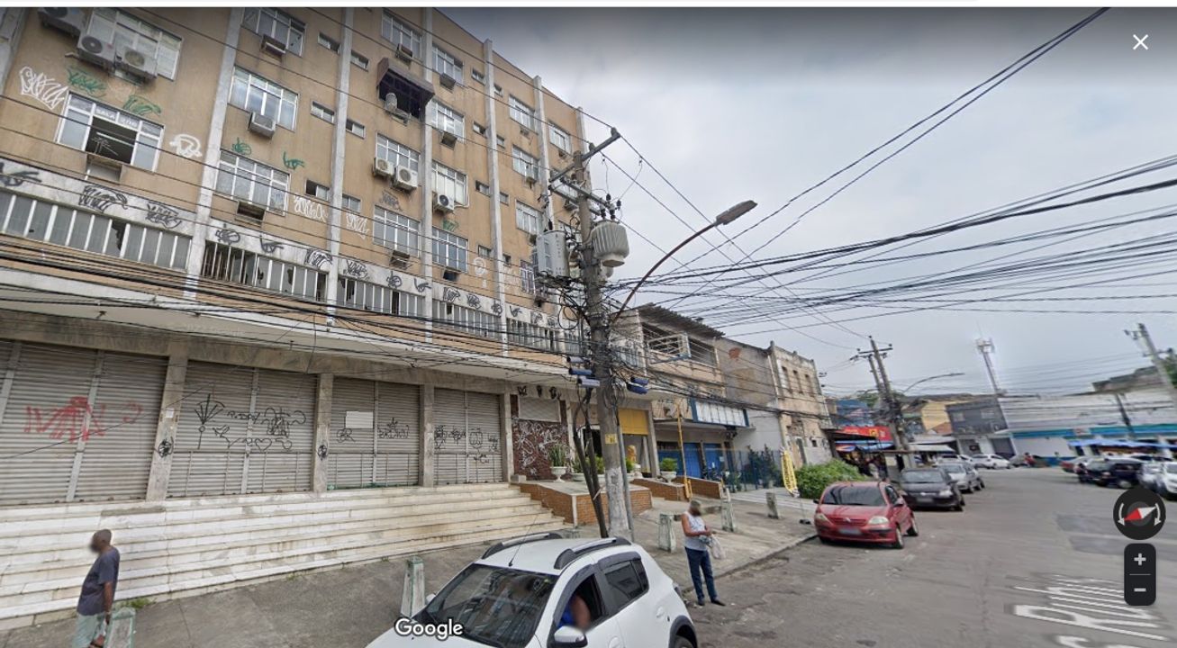 Sala Comercial na Rua dos Rubis, 144, Rocha Miranda em Rio de Janeiro