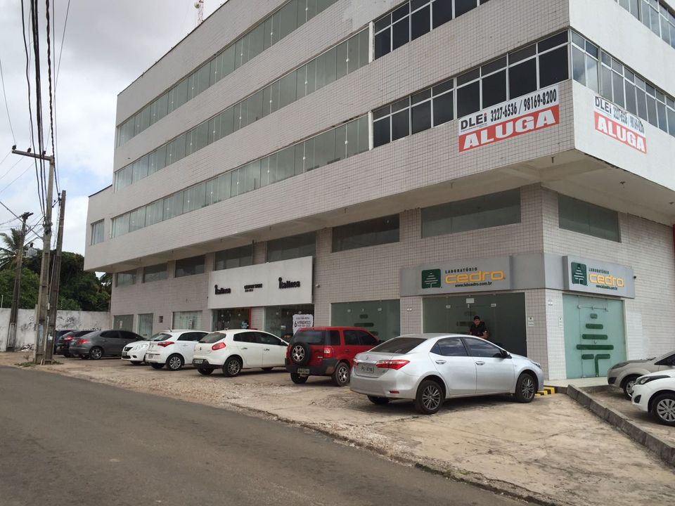 Ponto Comercial na Avenida São Luís