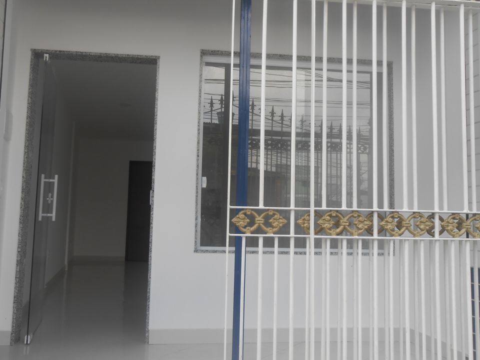 Ponto Comercial na Rua Jardim Alegre,