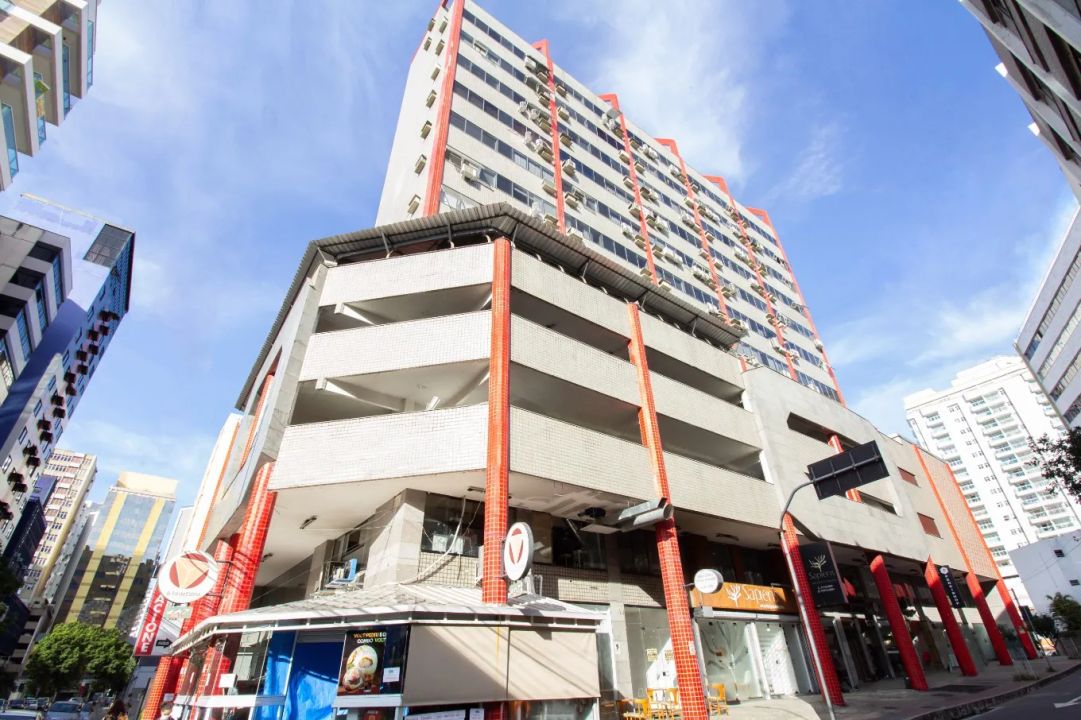 Ponto Comercial na Rua Santo Antônio, 1500, Centro em Juiz de Fora, por