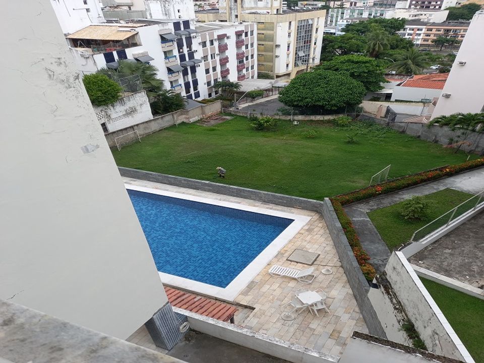 Apartamento na Rua Theodomiro Baptista, 147, Rio Vermelho em Salvador, por  R$ 273.000 - Viva Real