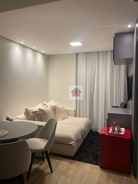 Flat na Alameda Lorena, 521, Jardins em São Paulo, por R 2.200/Mês