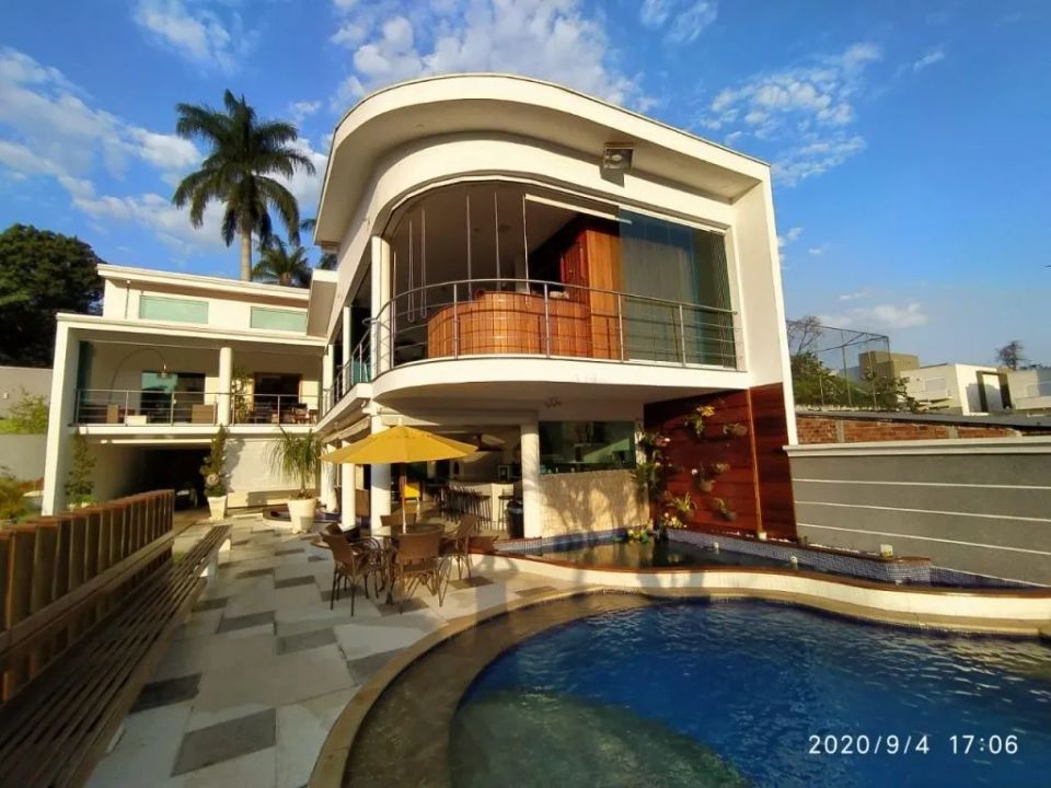 Casa na Alameda Campinas, Jardim Paulista em Atibaia, por R$ 3.500.000