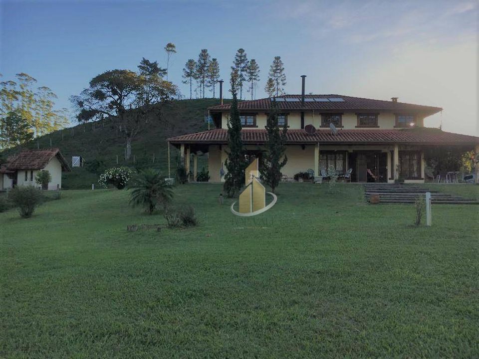 Fazenda/Sítio na Rodovia dos Tamoios, Pouso Alto em Natividade da Serra, por R 1.000.000 Viva
