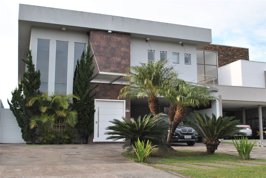Apartamento na Avenida Juca Batista, 8000, Belém Novo em Porto Alegre, por R 1.600.000 Viva Real