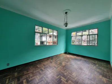 Sobrado com 2 Quartos para alugar, 70m² no Cascatinha, Petrópolis