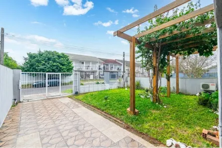 Casa com 2 Quartos à venda, 250m² no Vila Princesa Izabel, Cachoeirinha