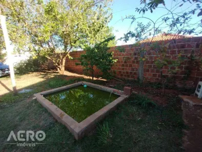 Fazenda/Sítio com 4 Quartos à venda, 120m² no Iacanga, Iacanga
