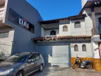 Sobrado com 3 Quartos para alugar, 281m² no Passo das Pedras, Gravataí