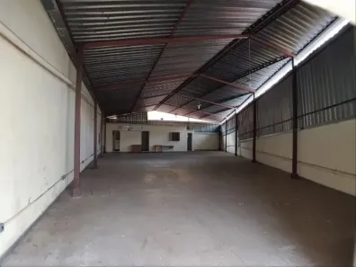 Galpão/Depósito/Armazém para alugar, 283m² no Santa Efigênia, Belo Horizonte