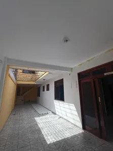 Imóvel Comercial com 5 Quartos para alugar, 300m² no Nossa Senhora das Graças, Manaus