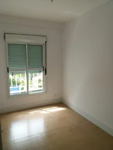 Apartamento com 2 Quartos para venda ou aluguel, 71m² no João Gualberto, Paranaguá