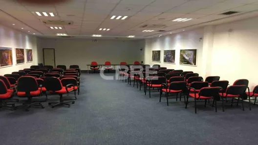 Sala Comercial para alugar, 1600m² no Imbiribeira, Recife