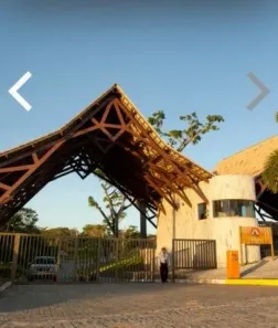 Lote/Terreno à venda, 878m² no Centro, Simões Filho