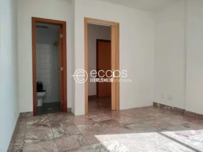 Sala Comercial à venda, 28m² no Santa Lúcia, Belo Horizonte