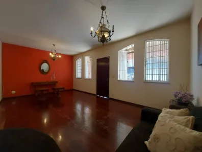 Imóvel Comercial com 5 Quartos para alugar, 360m² no Jaraguá, Belo Horizonte