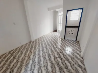 Kitnet à venda, 41m² no Catete, Rio de Janeiro