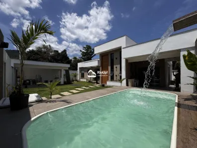 Casa de Condomínio com 3 Quartos à venda, 160m² no Campo Grande, Rio de Janeiro