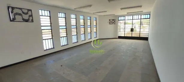 Sala Comercial à venda, 66m² no Itaipu, Niterói