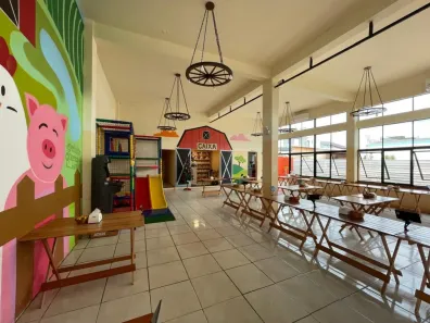 Sala Comercial para alugar, 240m² no Igara, Canoas