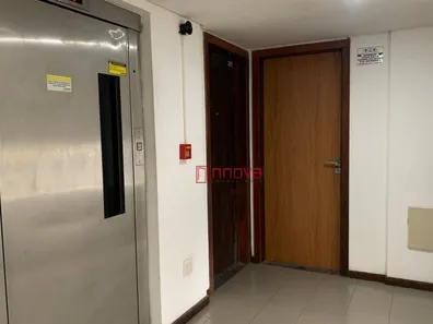 Sala Comercial à venda, 27m² no Pituba, Salvador