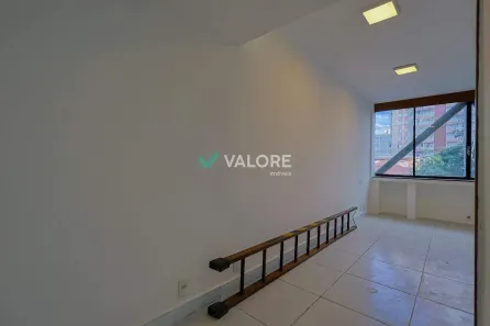 Ponto Comercial para alugar, 36m² no Santo Antônio, Belo Horizonte